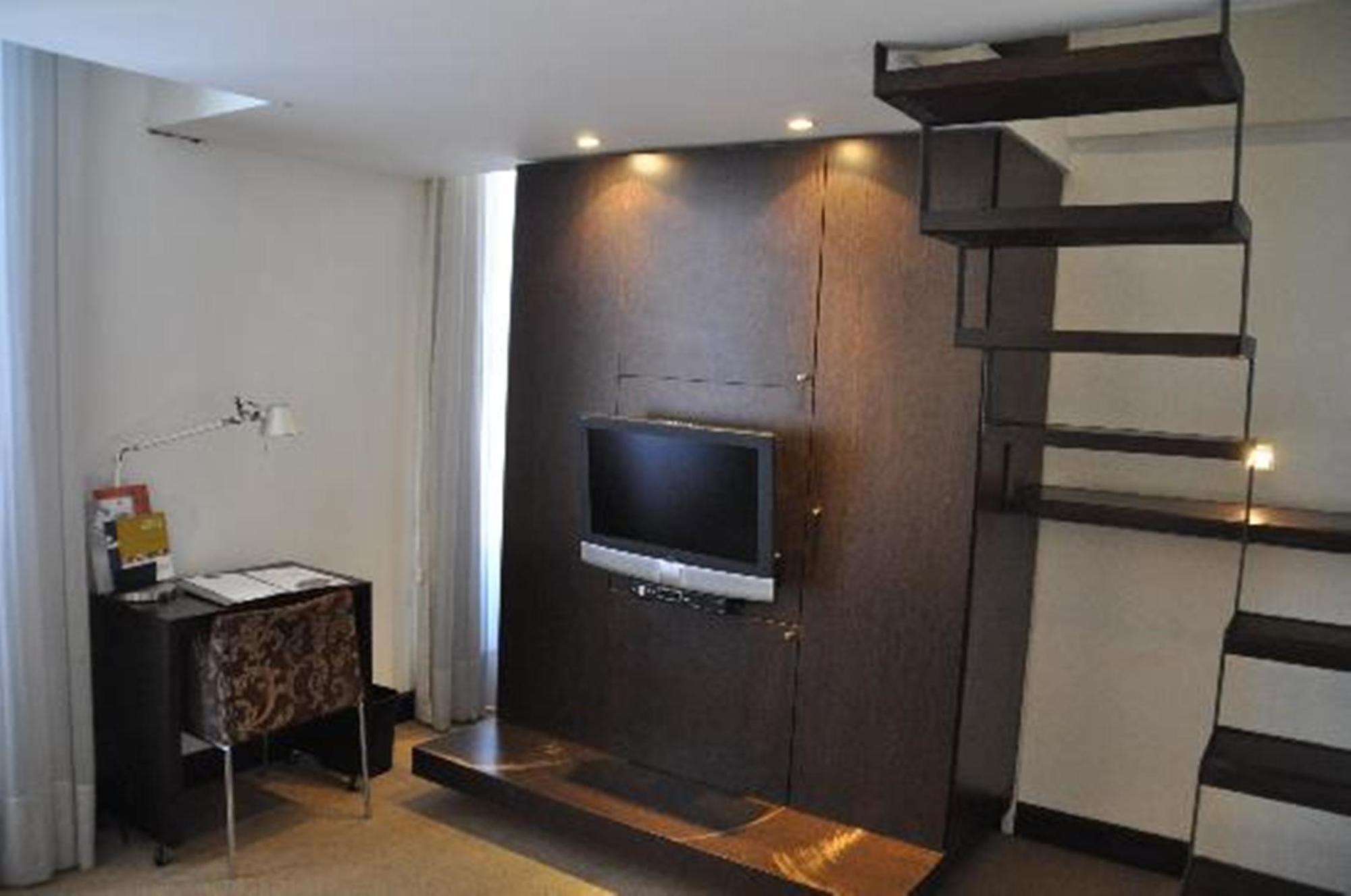 Plaza Fuerte Hotel Montevideo Ngoại thất bức ảnh